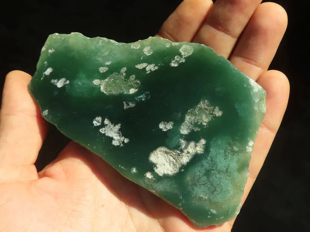 Emerald Mtorolite Plates