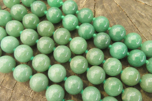 Aventurine Ball Shaped Bead Necklace