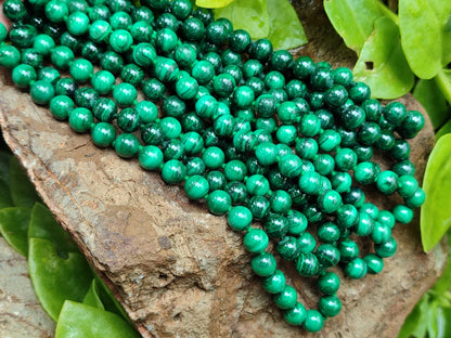 Malachite Ball Shaped 8 mm Beaded Necklace