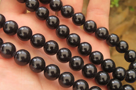 Black Onyx Ball Shaped Beaded Necklace