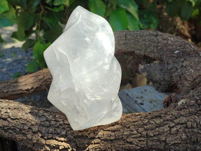 Girasol Pearl Quartz Flame Sculpture